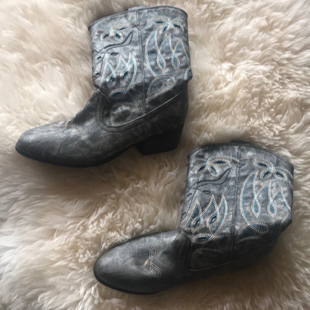 Size 8 boots